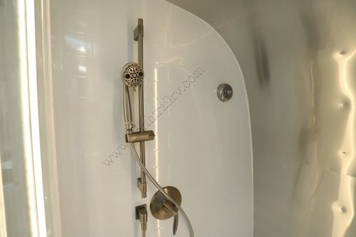 2025 Airstream Classic 33FB