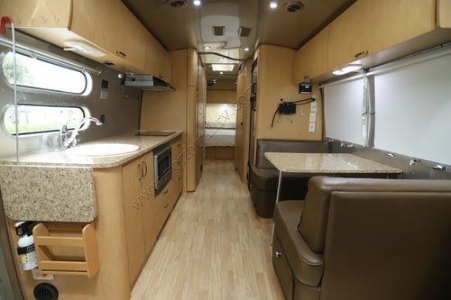 2016 Airstream Flying Cloud FLYING CLOUD 30