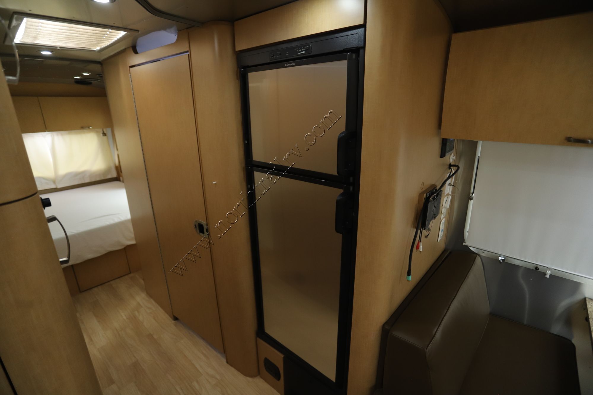 Used 2016 Airstream Flying Cloud FLYING CLOUD 30 Travel Trailer  For Sale