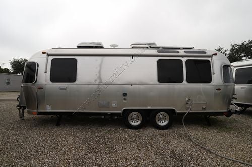 2021 Airstream Globetrotter 25FB