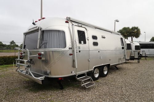 2021 Airstream Globetrotter 25FB