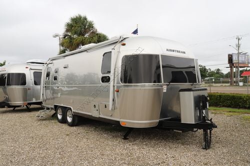 2021 Airstream Globetrotter 25FB