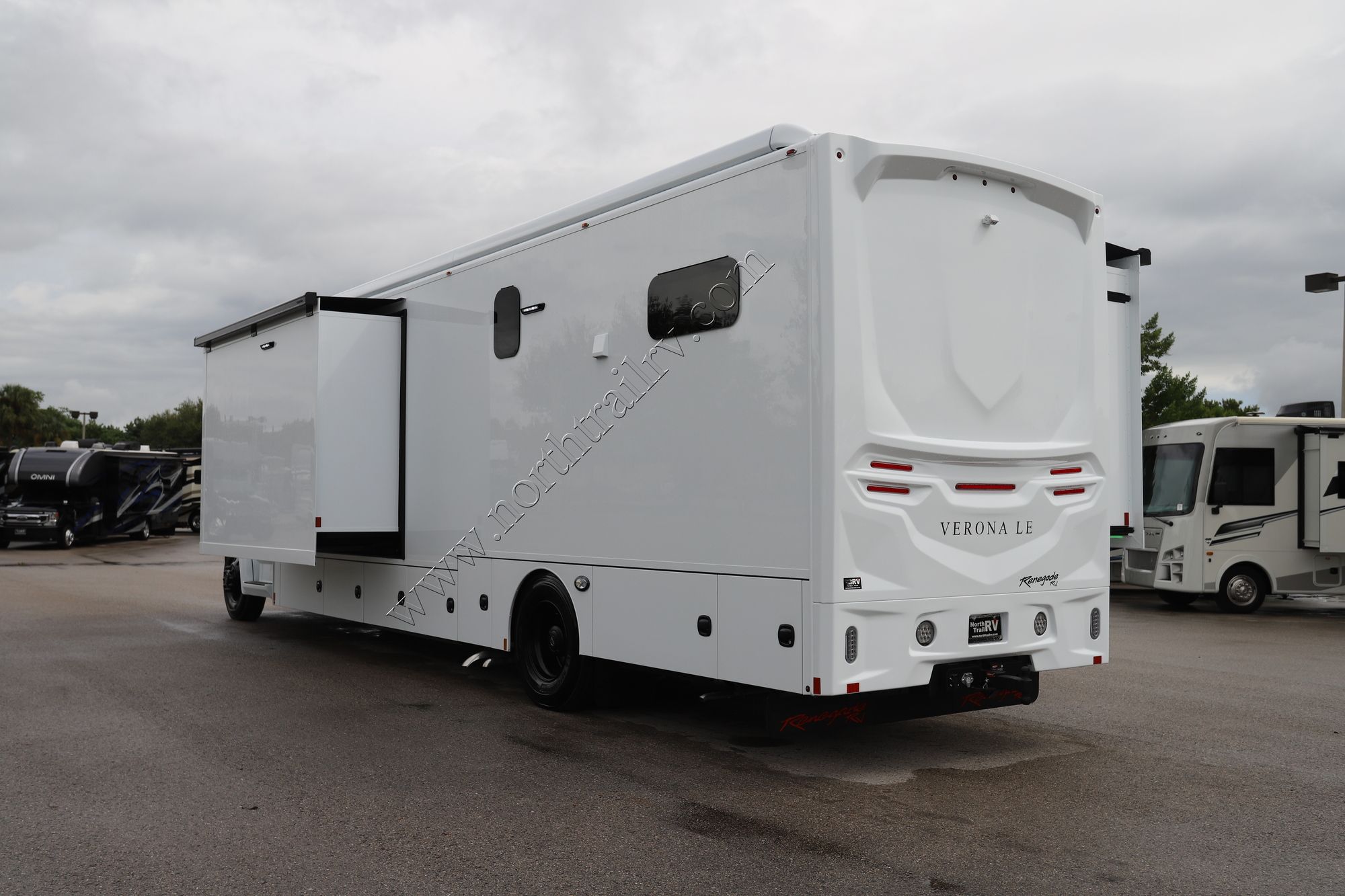 New 2026 Renegade Rv Verona Le 40LBH Super C  For Sale