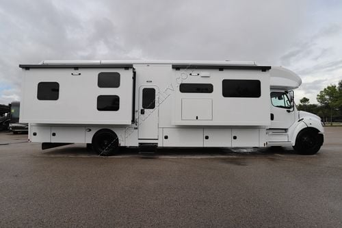 2026 Renegade Rv Verona Le 40LBH