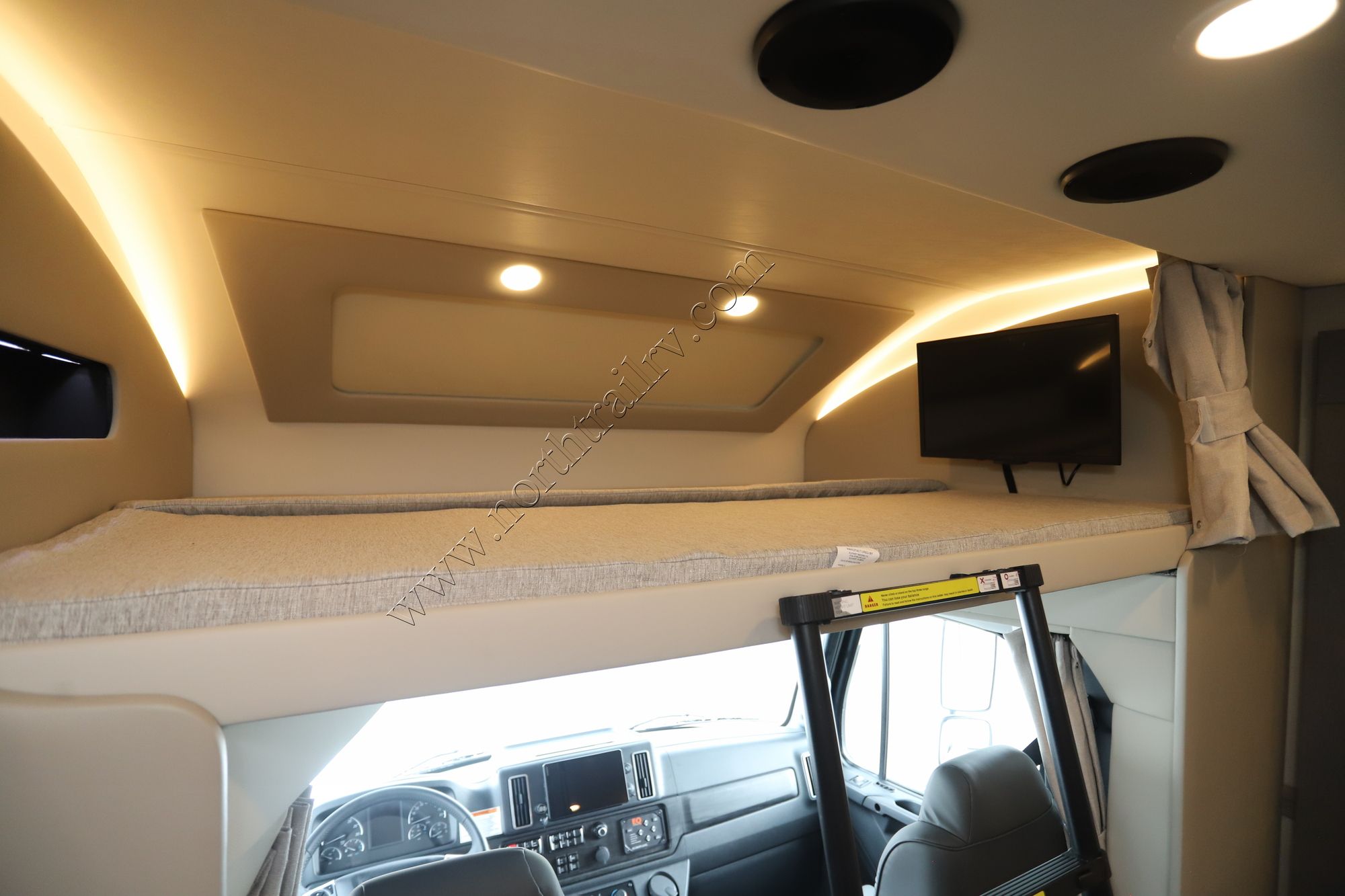 New 2026 Renegade Rv Verona Le 40LBH Super C  For Sale