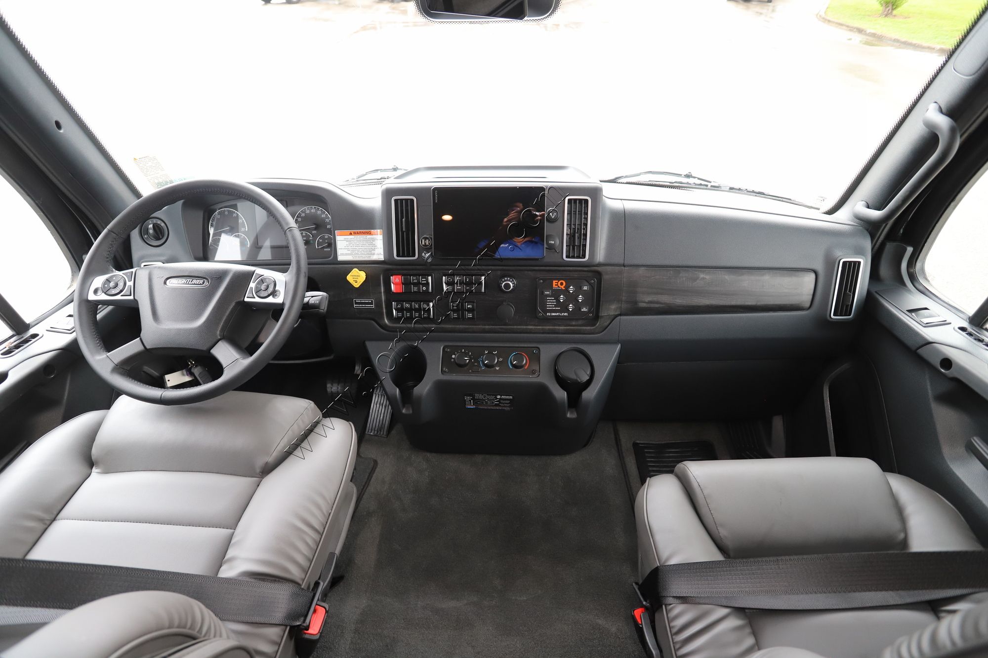 New 2026 Renegade Rv Verona Le 40LBH Super C  For Sale
