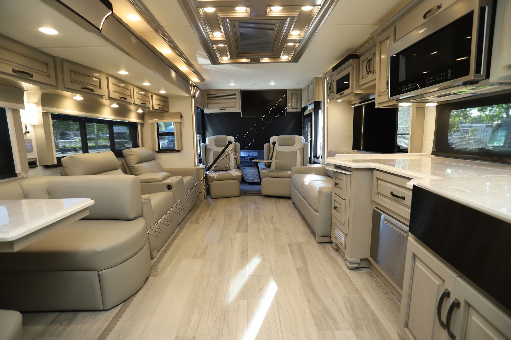 Used 2024 Newmar Dutch Star 4325 Class A  For Sale