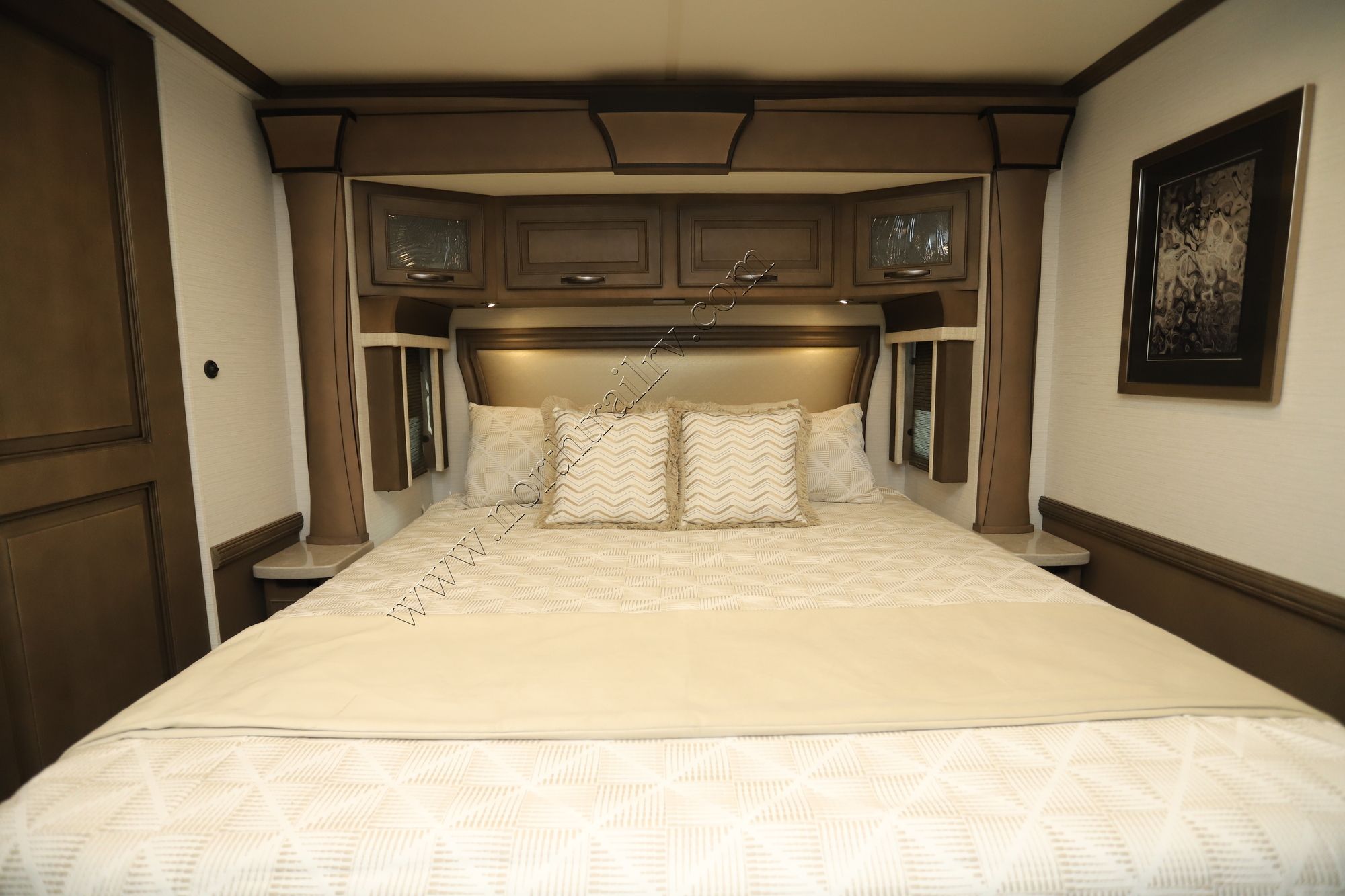 New 2026 Newmar Dutch Star 4081 Class A  For Sale