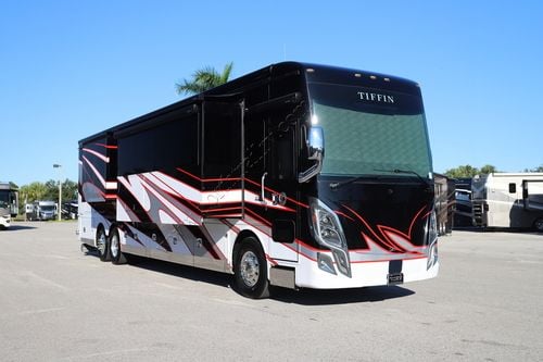 2024 Tiffin Motor Homes Zephyr 45Z