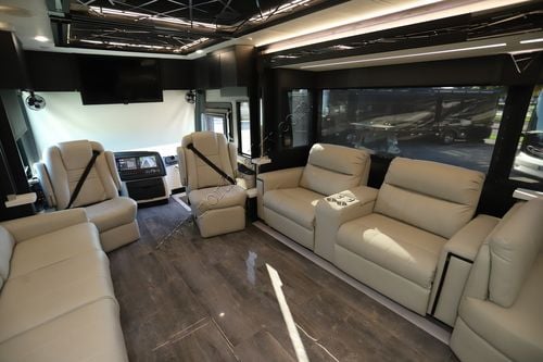 2024 Tiffin Motor Homes Zephyr 45Z