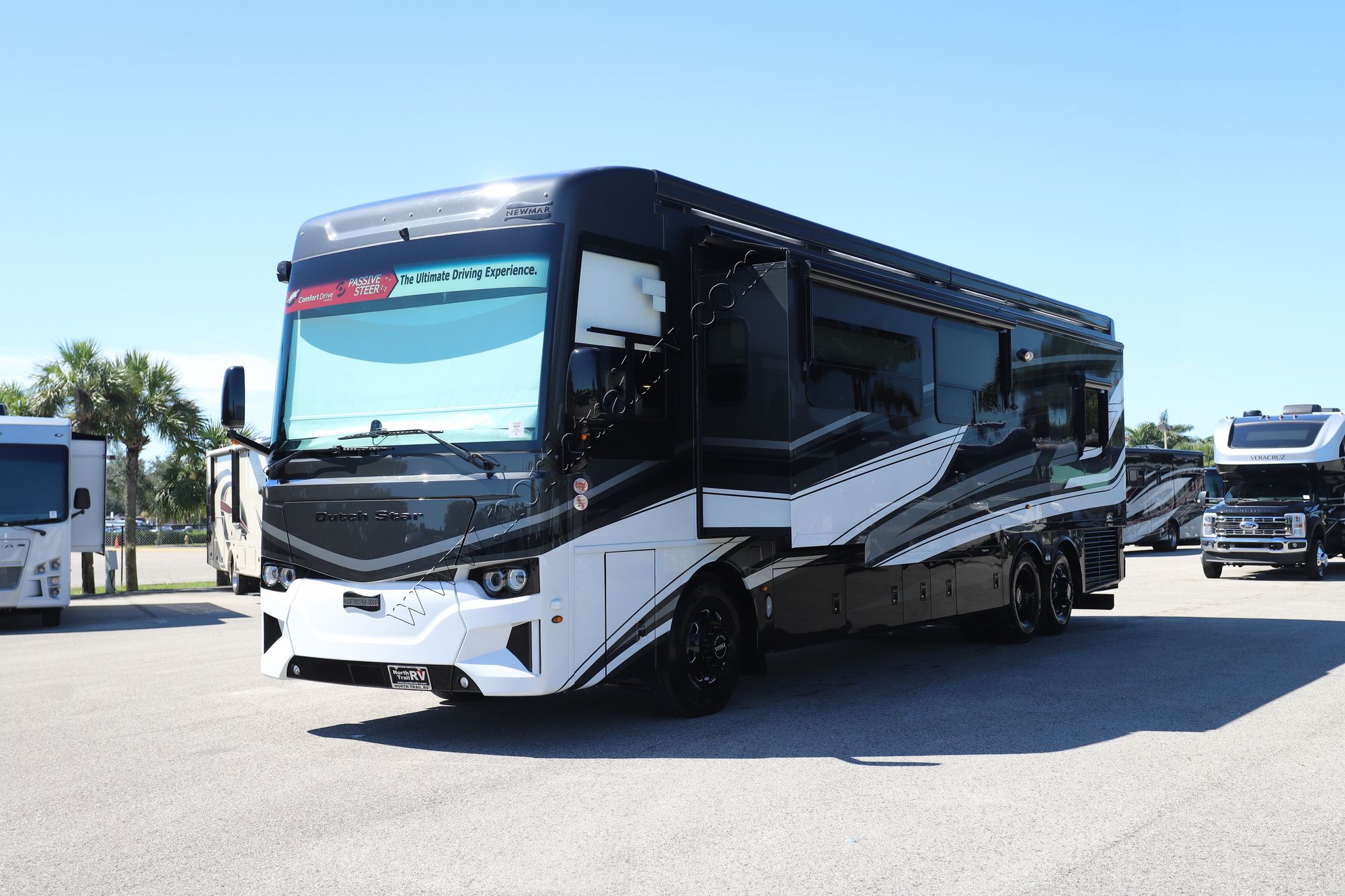 New 2026 Newmar Dutch Star 4081 Class A  For Sale