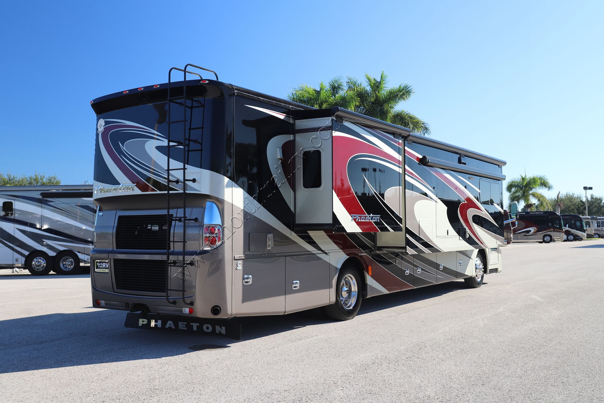 Used 2015 Tiffin Motor Homes Phaeton 40AH Class A  For Sale
