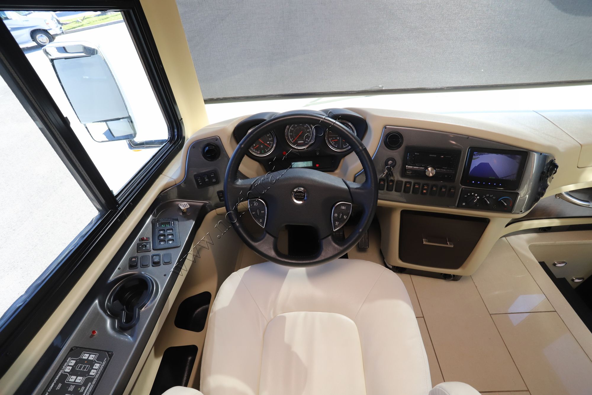 Used 2015 Tiffin Motor Homes Phaeton 40AH Class A  For Sale