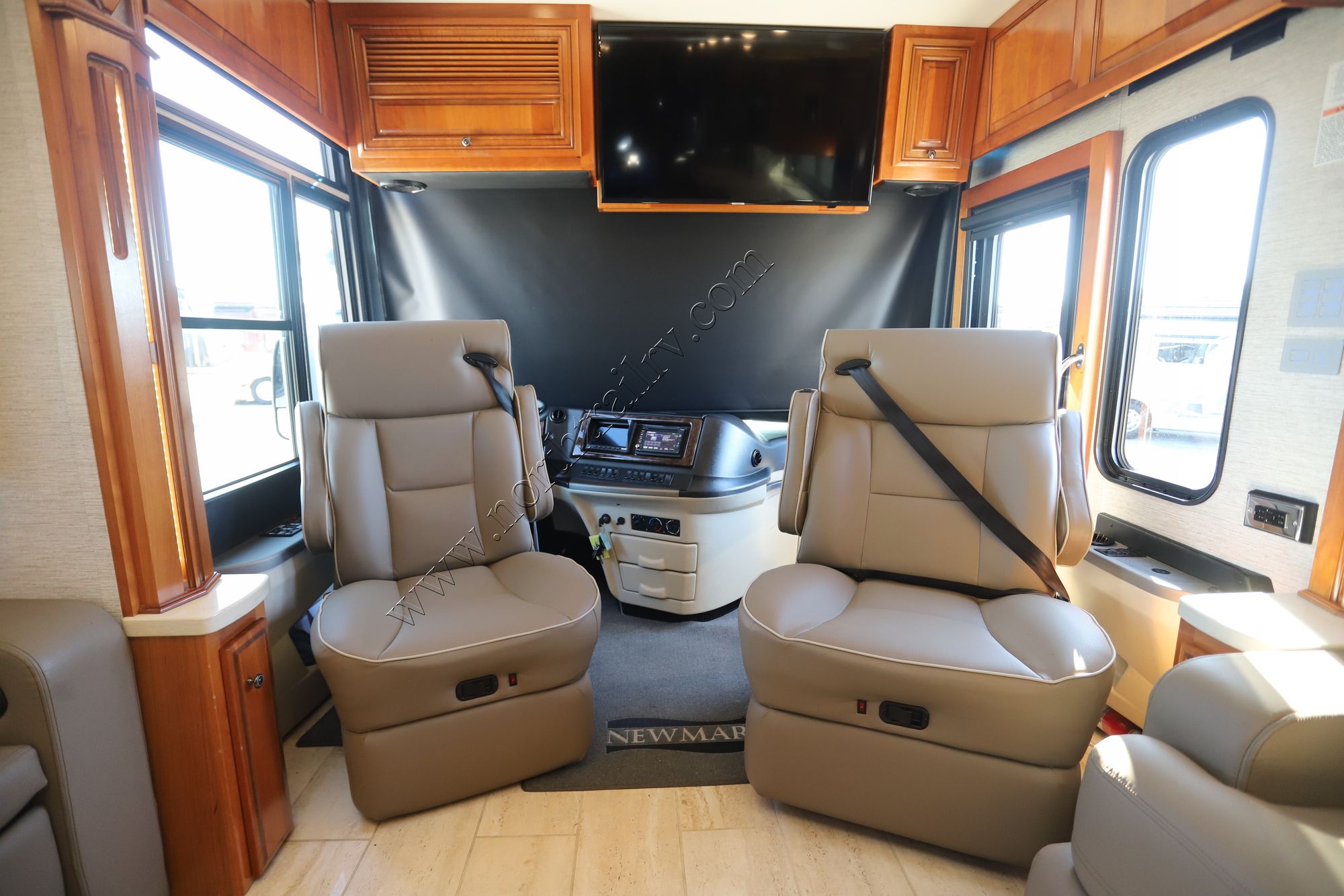 Used 2020 Newmar Dutch Star 4369 Class A  For Sale