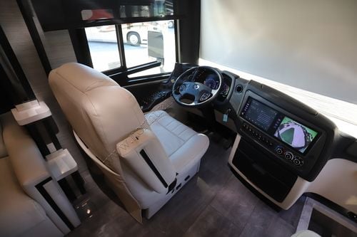 2024 Tiffin Motor Homes Zephyr 45Z