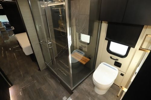 2024 Tiffin Motor Homes Zephyr 45Z
