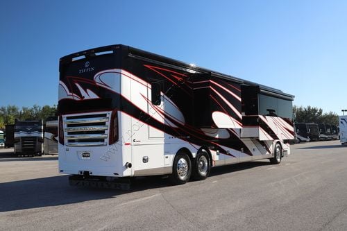2024 Tiffin Motor Homes Zephyr 45Z