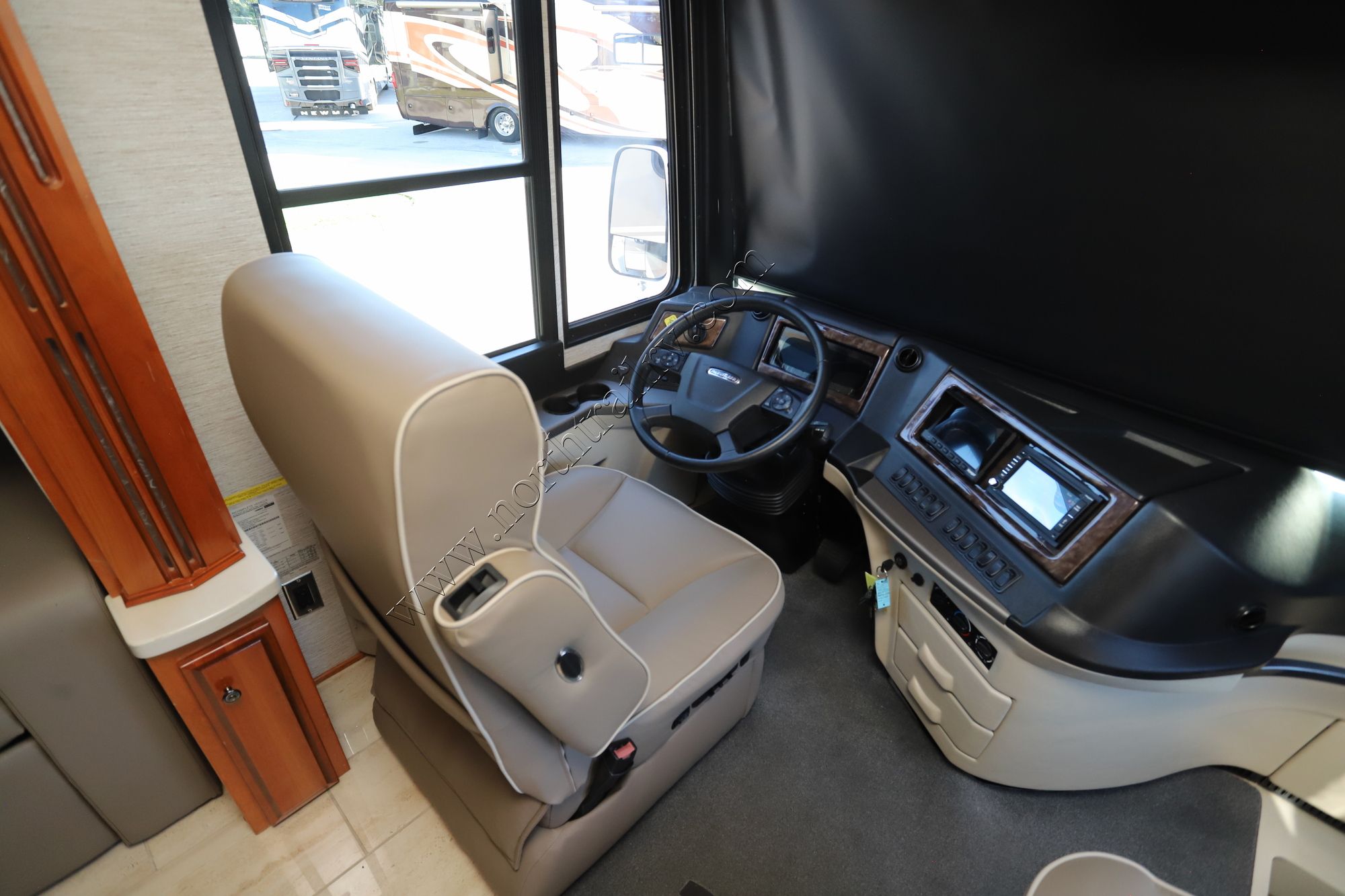 Used 2020 Newmar Dutch Star 4369 Class A  For Sale