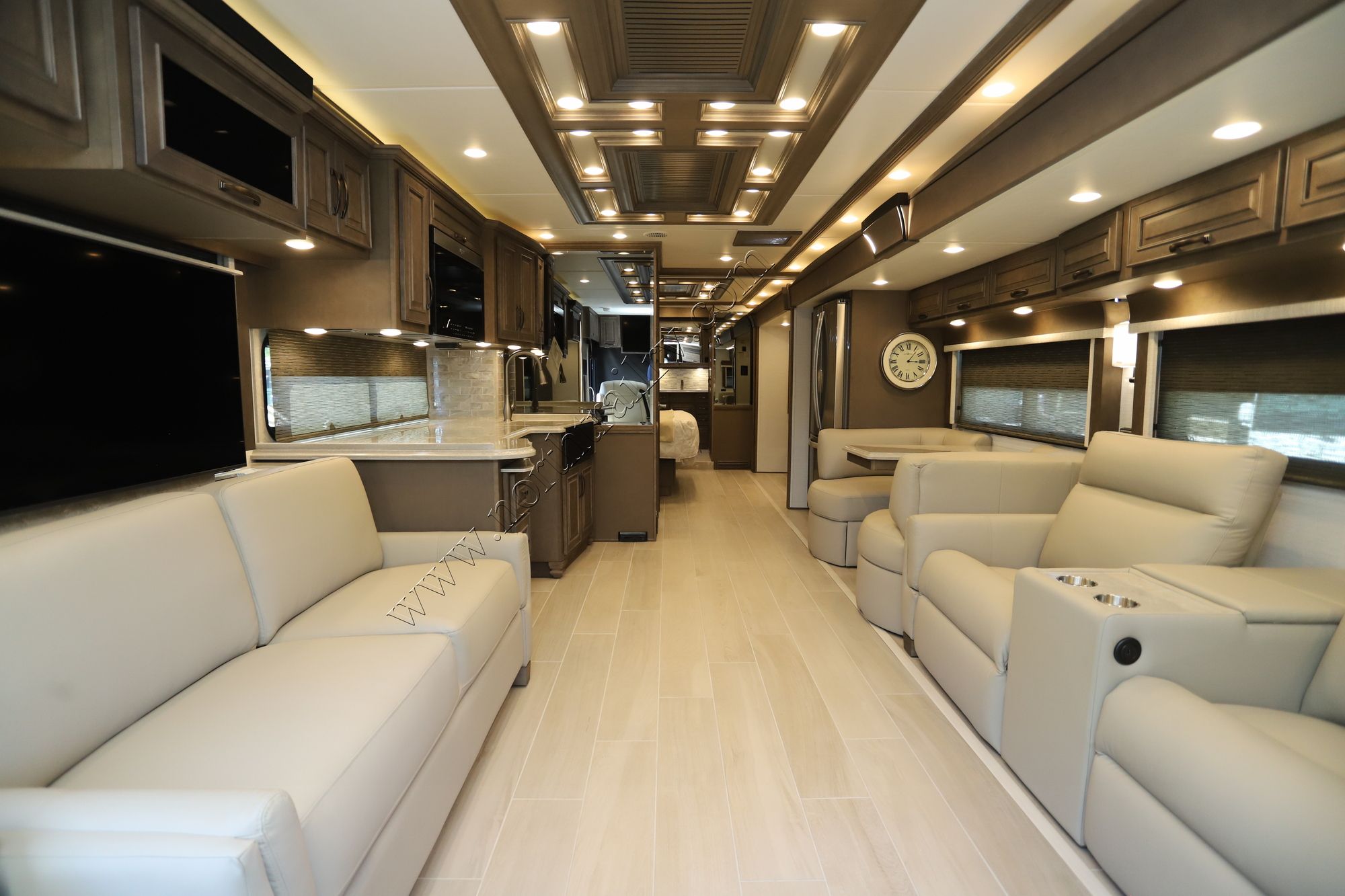 New 2026 Newmar Dutch Star 4081 Class A  For Sale