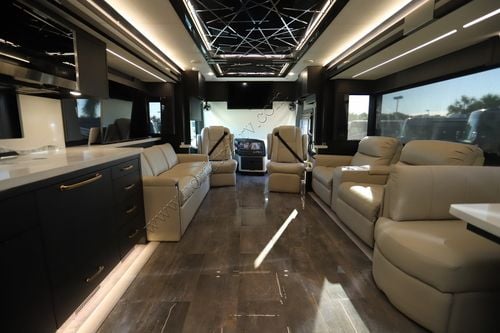 2024 Tiffin Motor Homes Zephyr 45Z