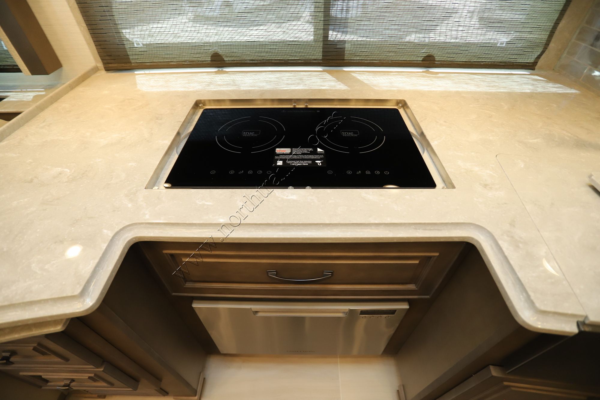 New 2026 Newmar Dutch Star 4081 Class A  For Sale
