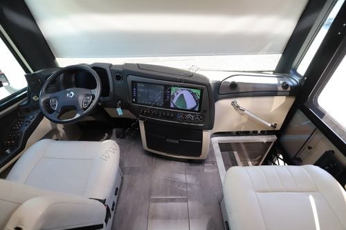 2024 Tiffin Motor Homes Zephyr 45Z