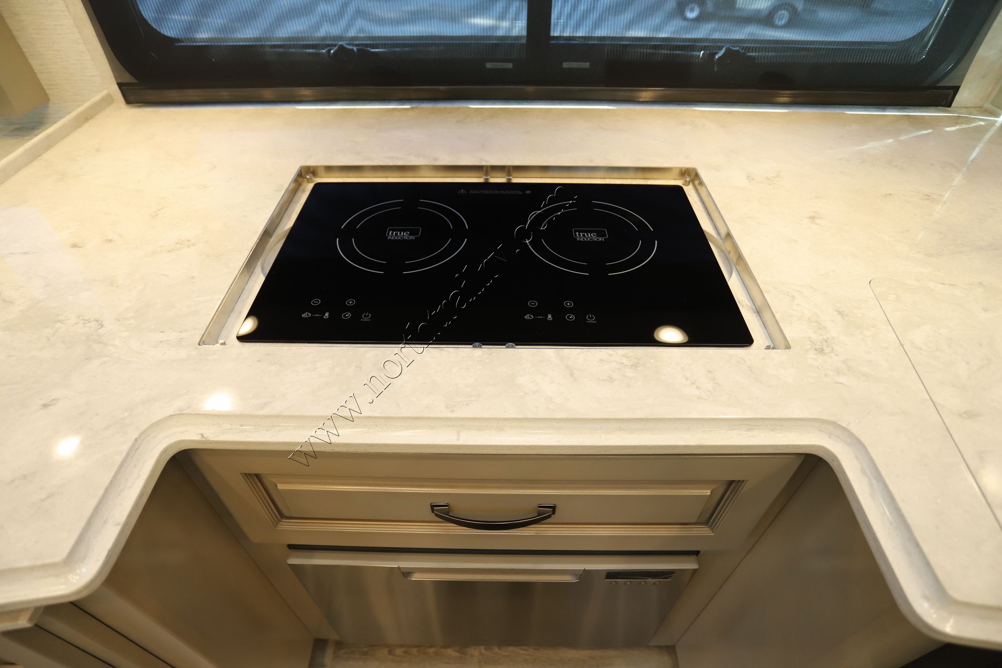 Used 2024 Newmar Dutch Star 4325 Class A  For Sale