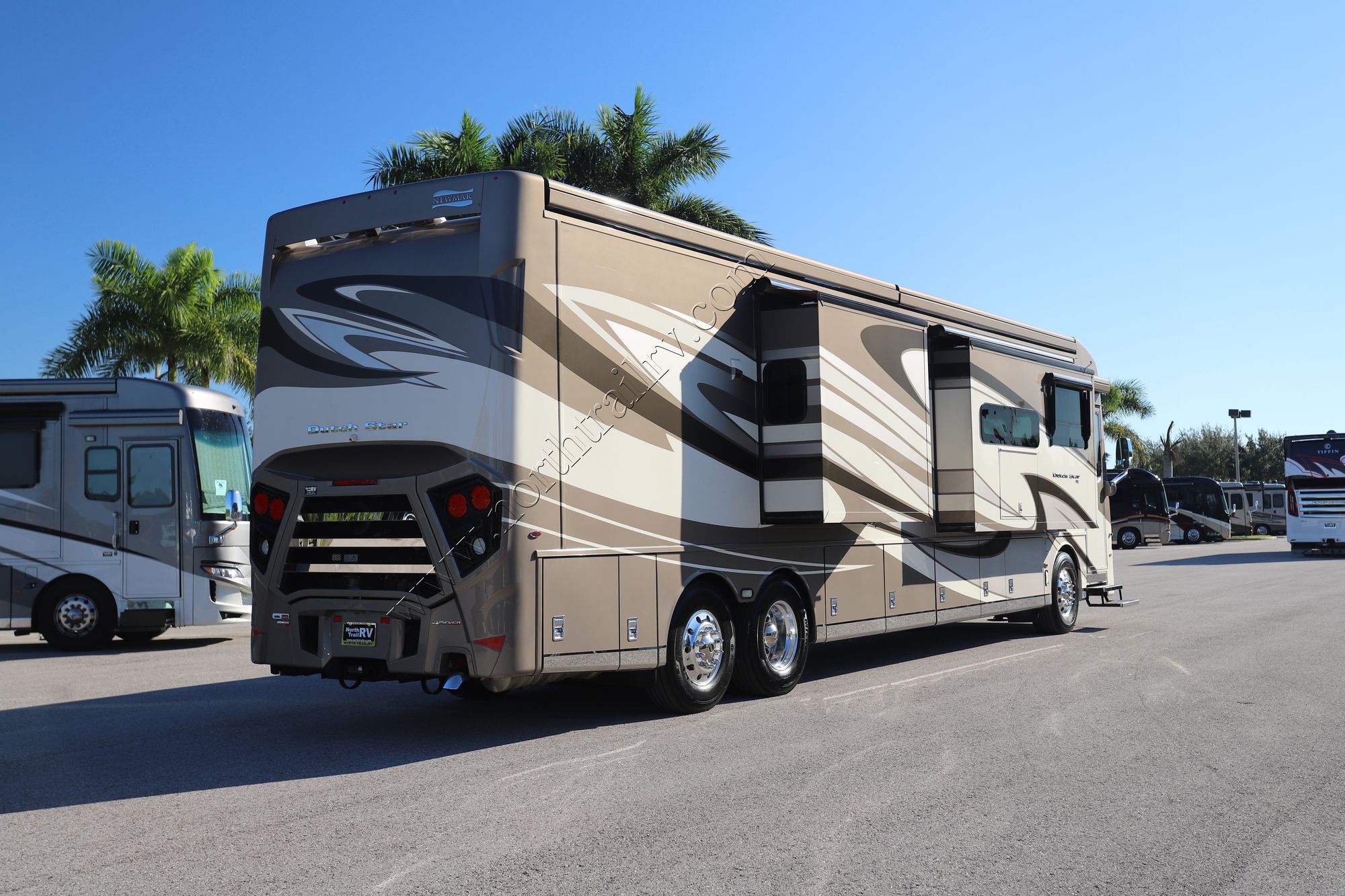 Used 2020 Newmar Dutch Star 4369 Class A  For Sale