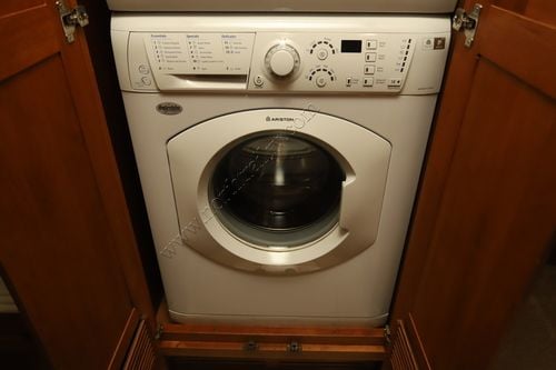 2015 Tiffin Motor Homes Phaeton 40AH