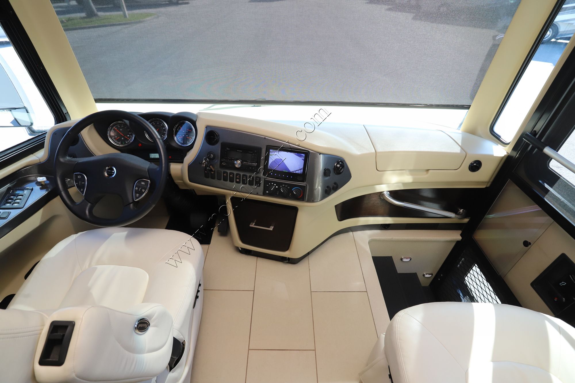 Used 2015 Tiffin Motor Homes Phaeton 40AH Class A  For Sale