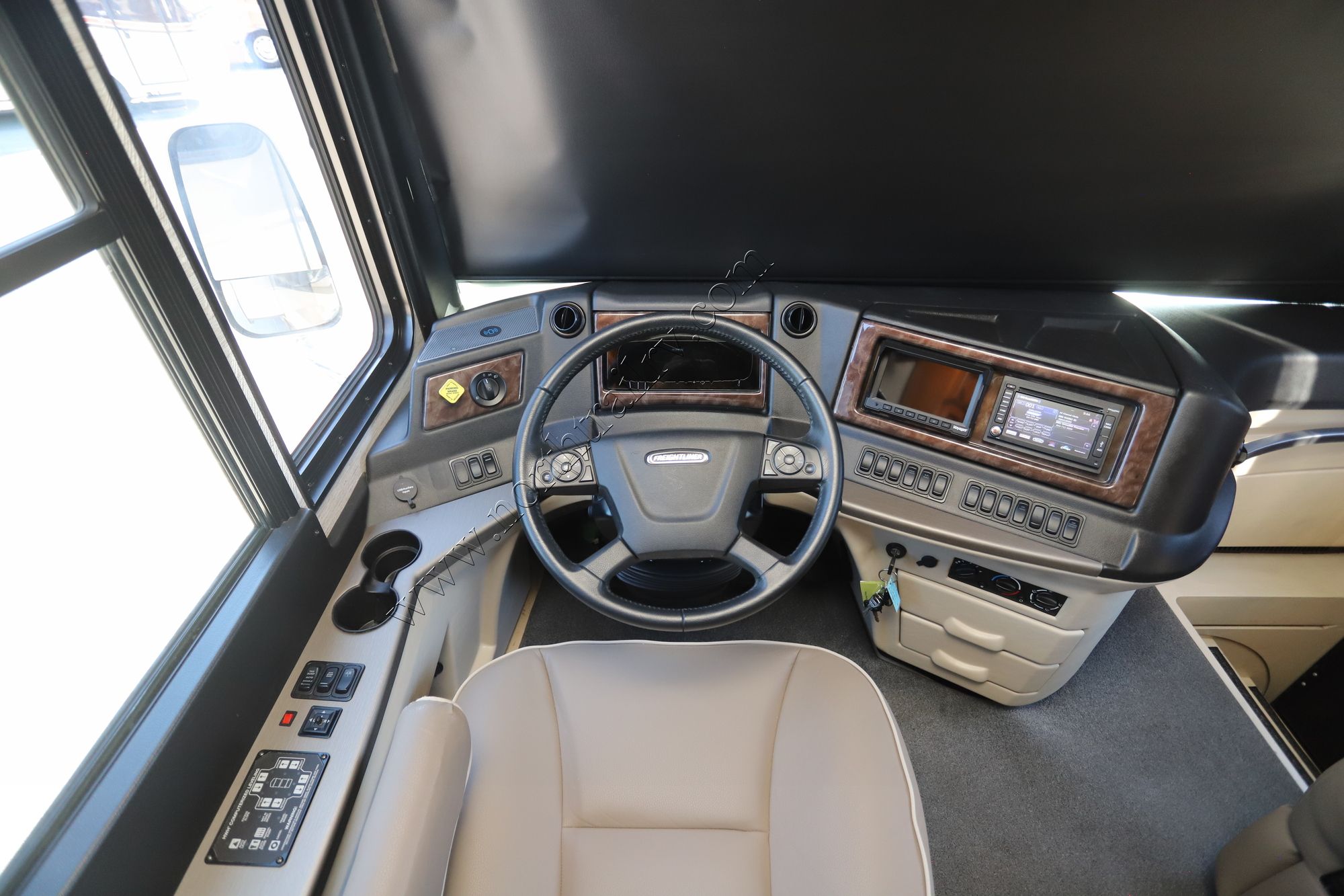 Used 2020 Newmar Dutch Star 4369 Class A  For Sale