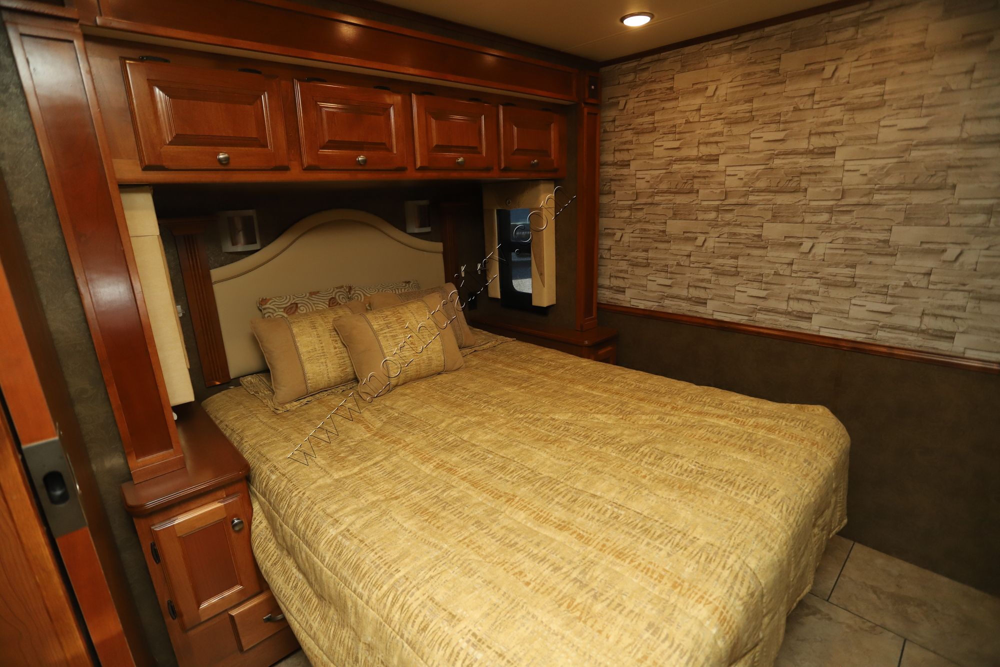 Used 2014 Tiffin Motor Homes Allegro 34TGA Class A  For Sale