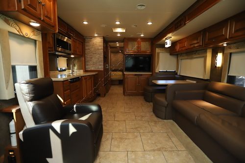 2014 Tiffin Motor Homes Allegro 34TGA