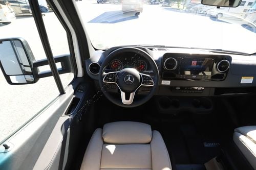2026 Tiffin Motor Homes Wayfarer 25XLW