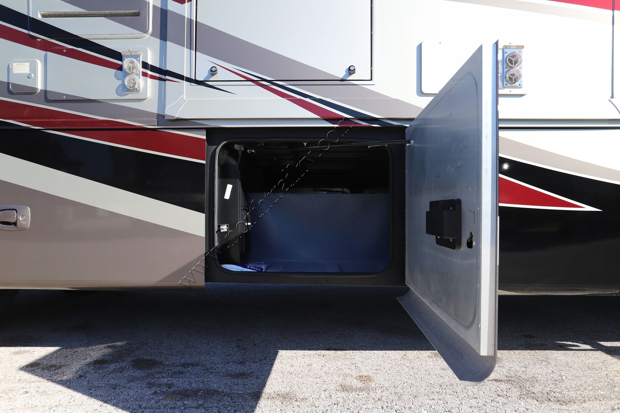 Used 2014 Tiffin Motor Homes Allegro 34TGA Class A  For Sale