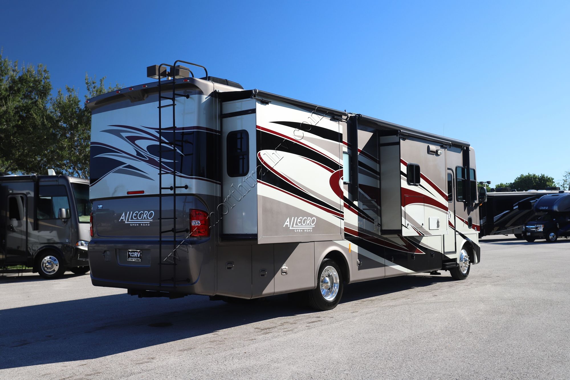 Used 2014 Tiffin Motor Homes Allegro 34TGA Class A  For Sale