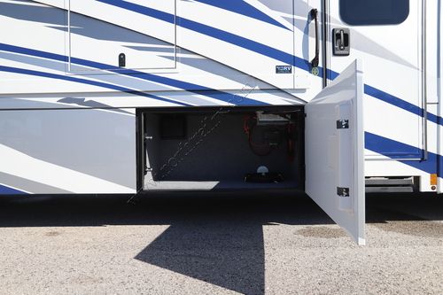 2026 Renegade Rv Valencia 39BB Super C