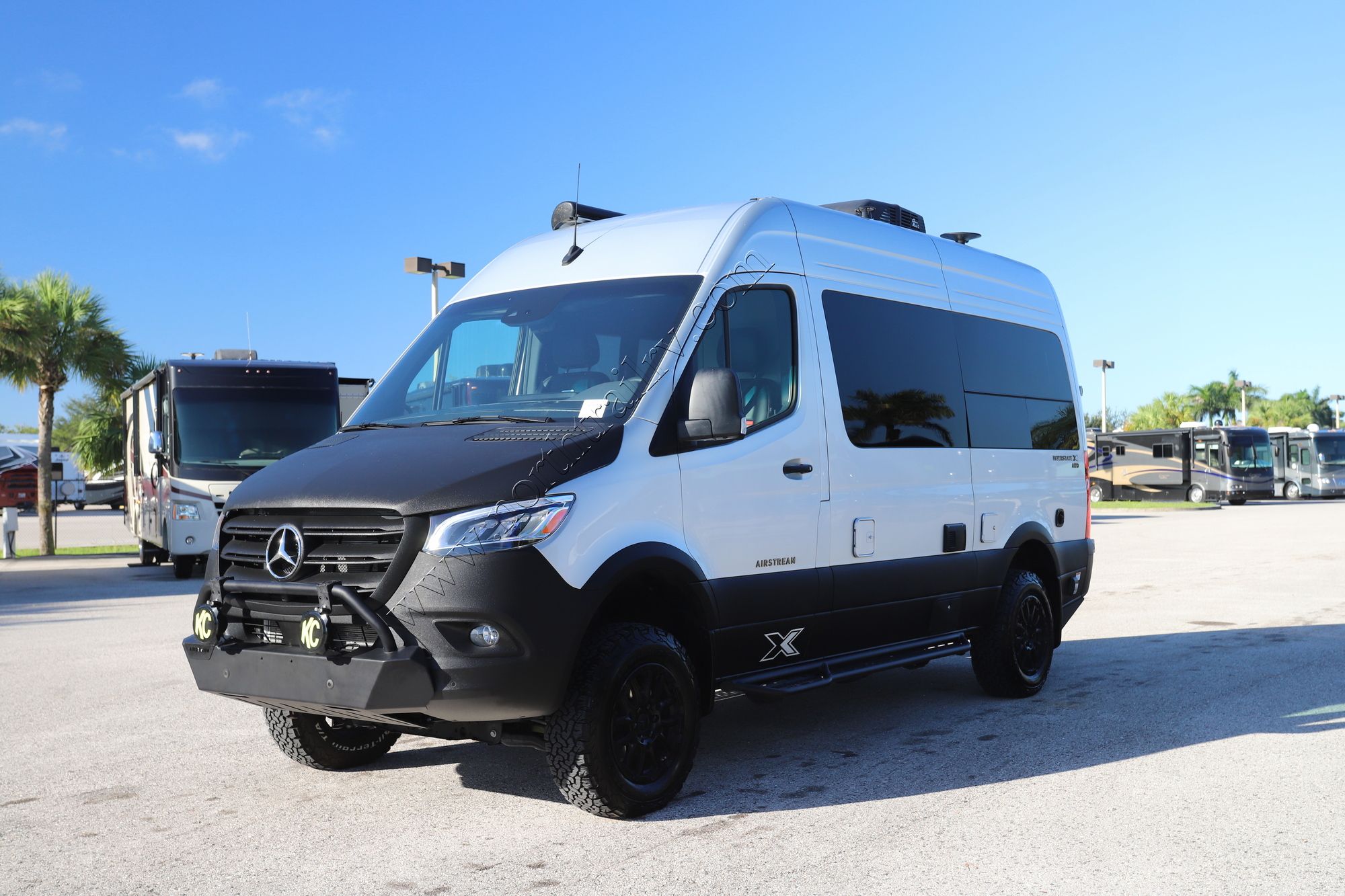 Used 2025 Airstream Interstate 19 E-1 Class B  For Sale