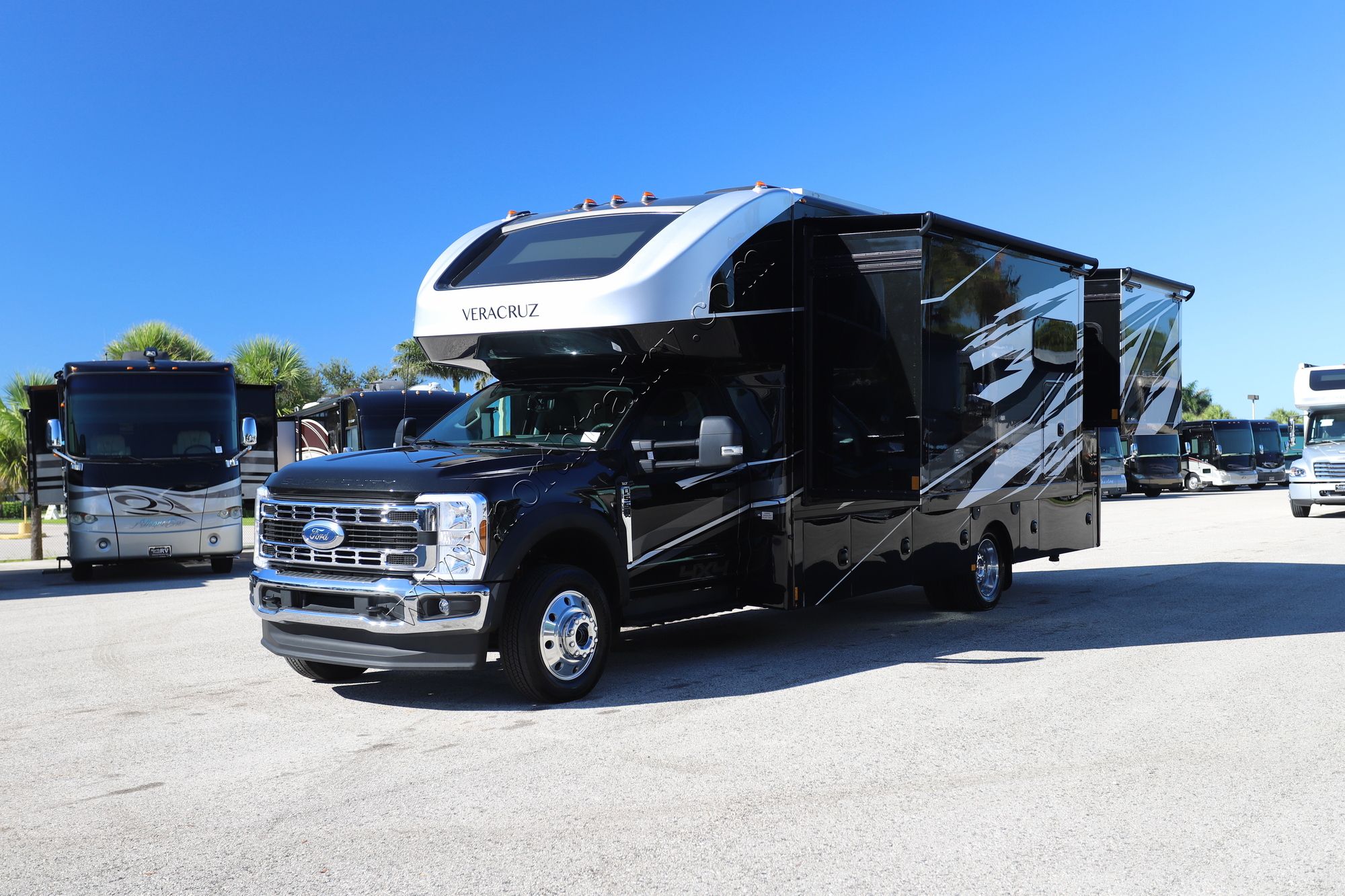 New 2026 Renegade Rv Veracruz 32VDS Super C  For Sale