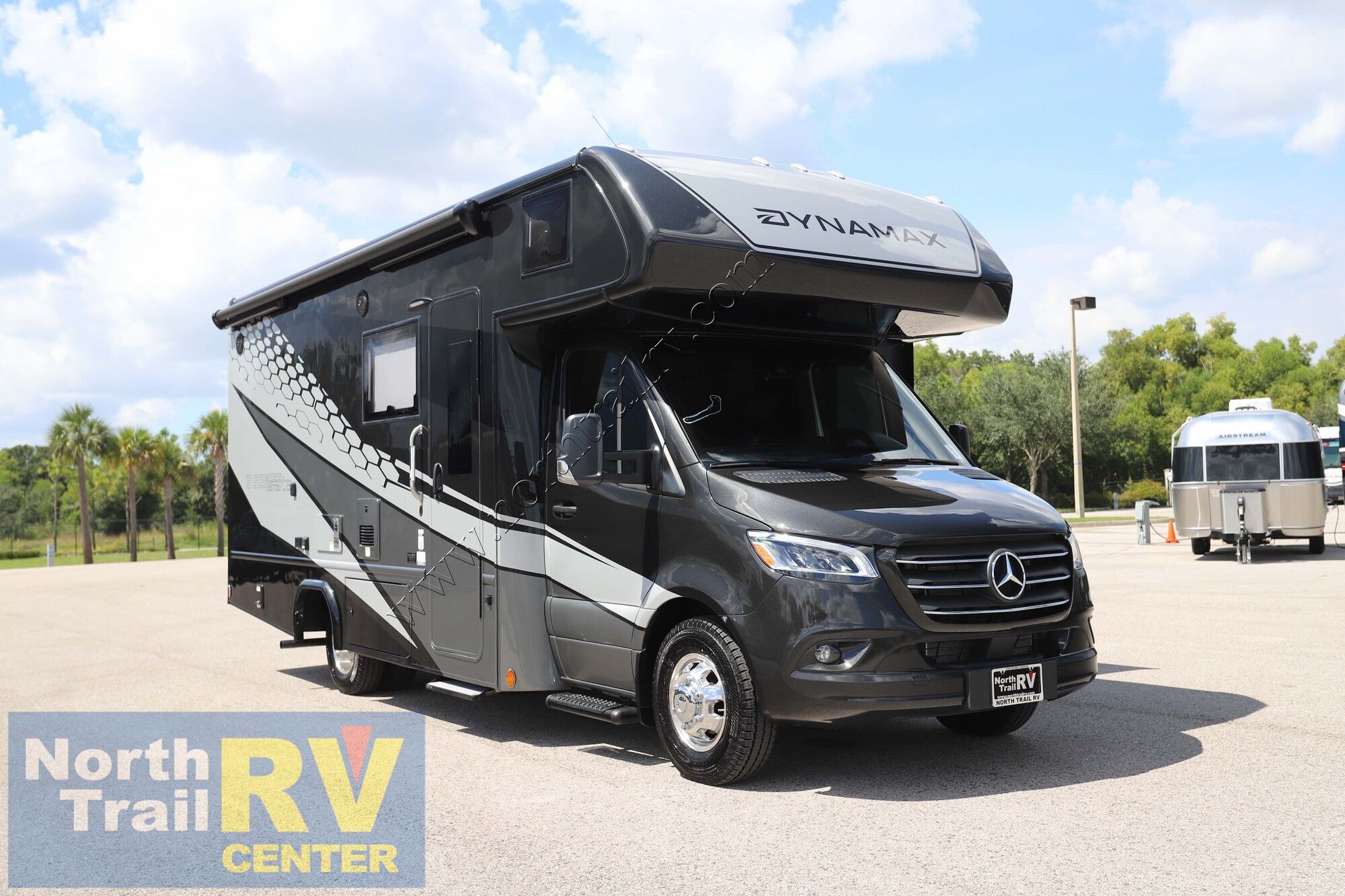 New 2026 Dynamax Isata 3 24FW Class C  For Sale