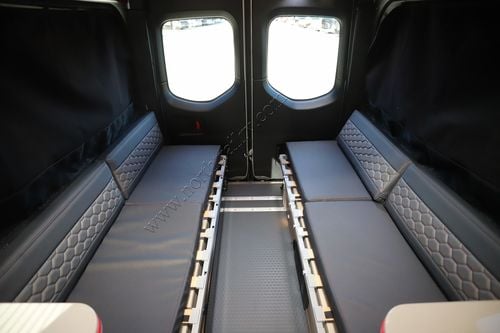2025 Airstream Interstate 19 E-1