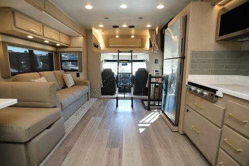 2026 Renegade Rv Valencia 39BB Super C