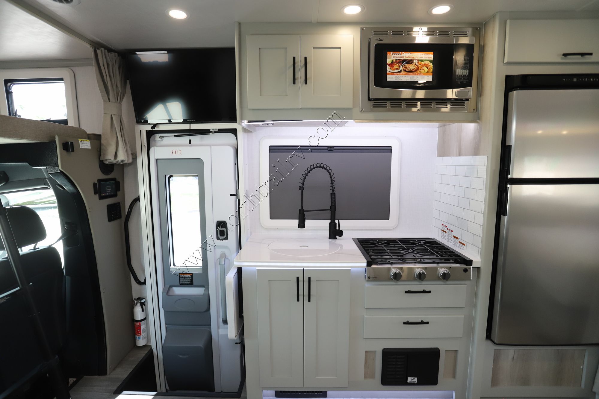 New 2026 Dynamax Isata 3 24FW Class C  For Sale