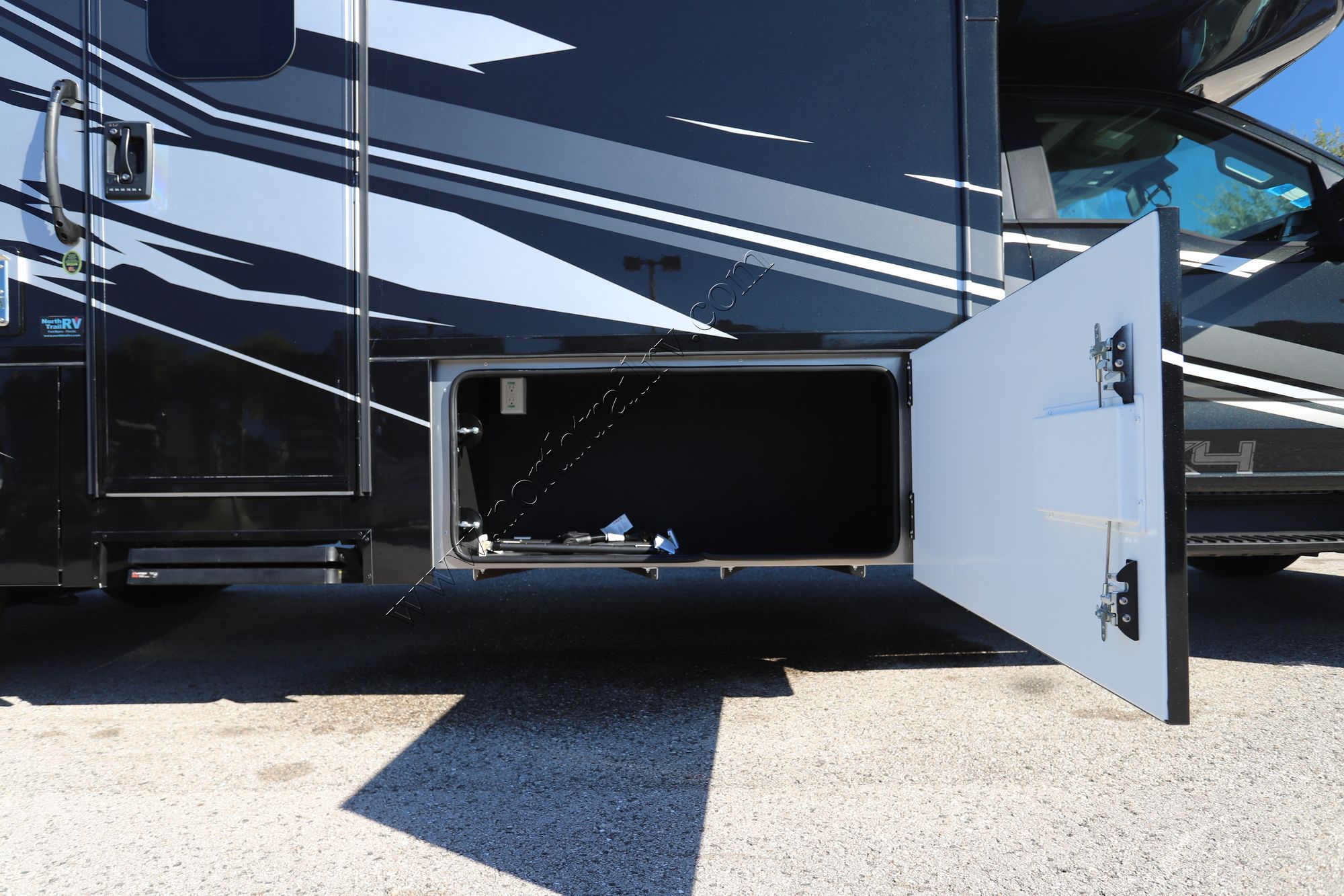 New 2026 Renegade Rv Veracruz 32VDS Super C  For Sale