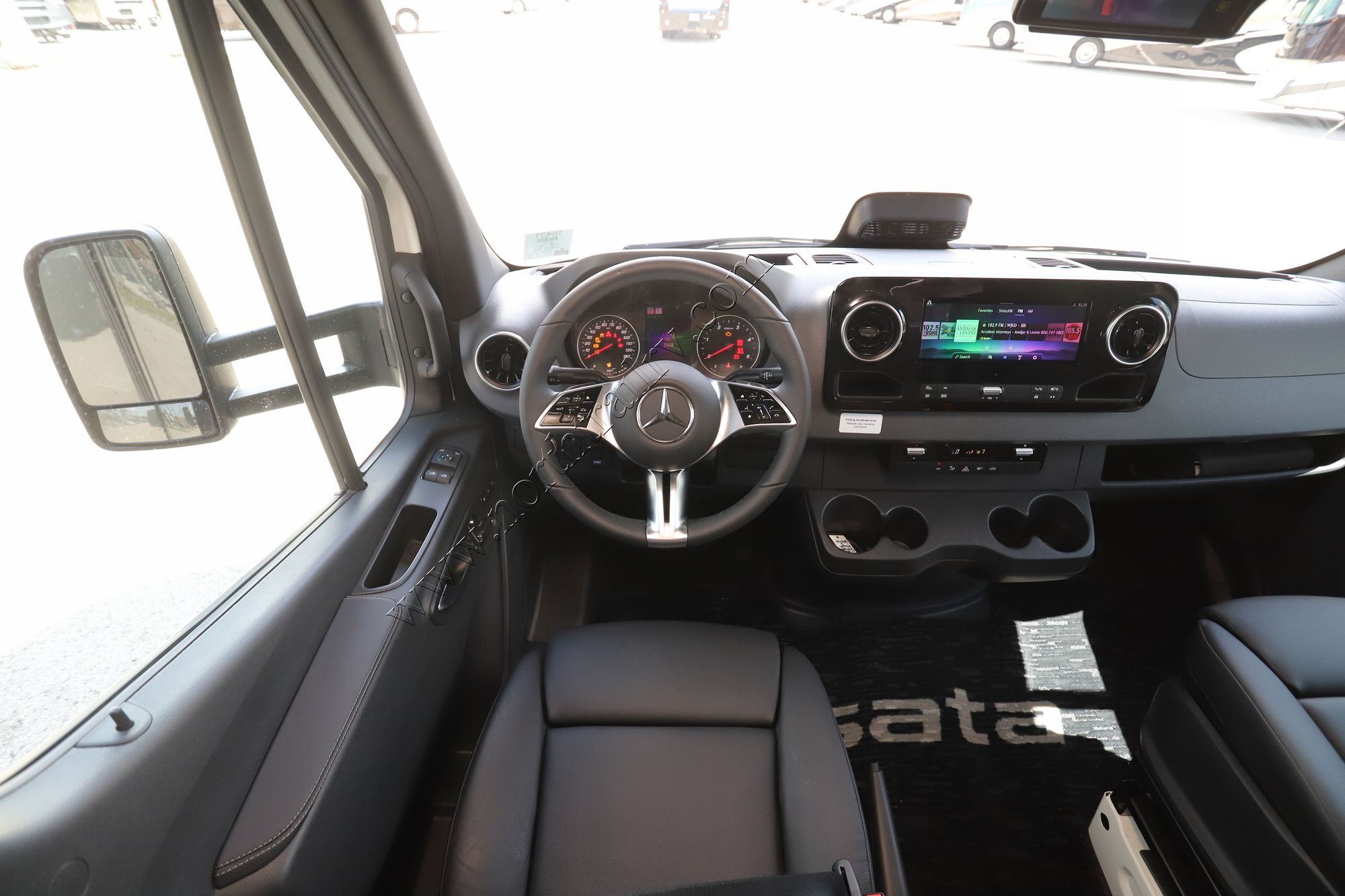 New 2026 Dynamax Isata 3 24FW Class C  For Sale