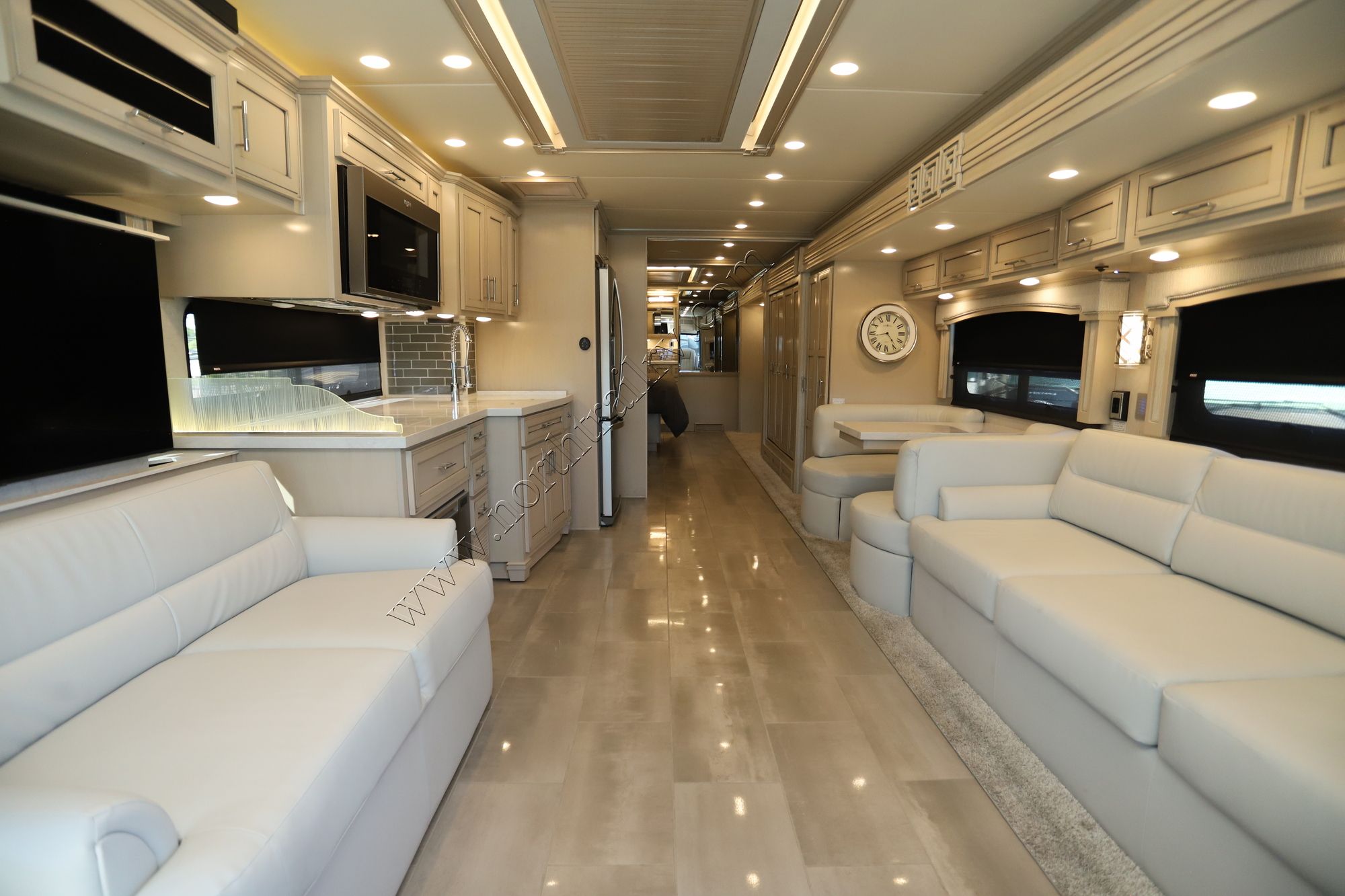 Used 2023 Newmar Ventana 4326 Class A  For Sale