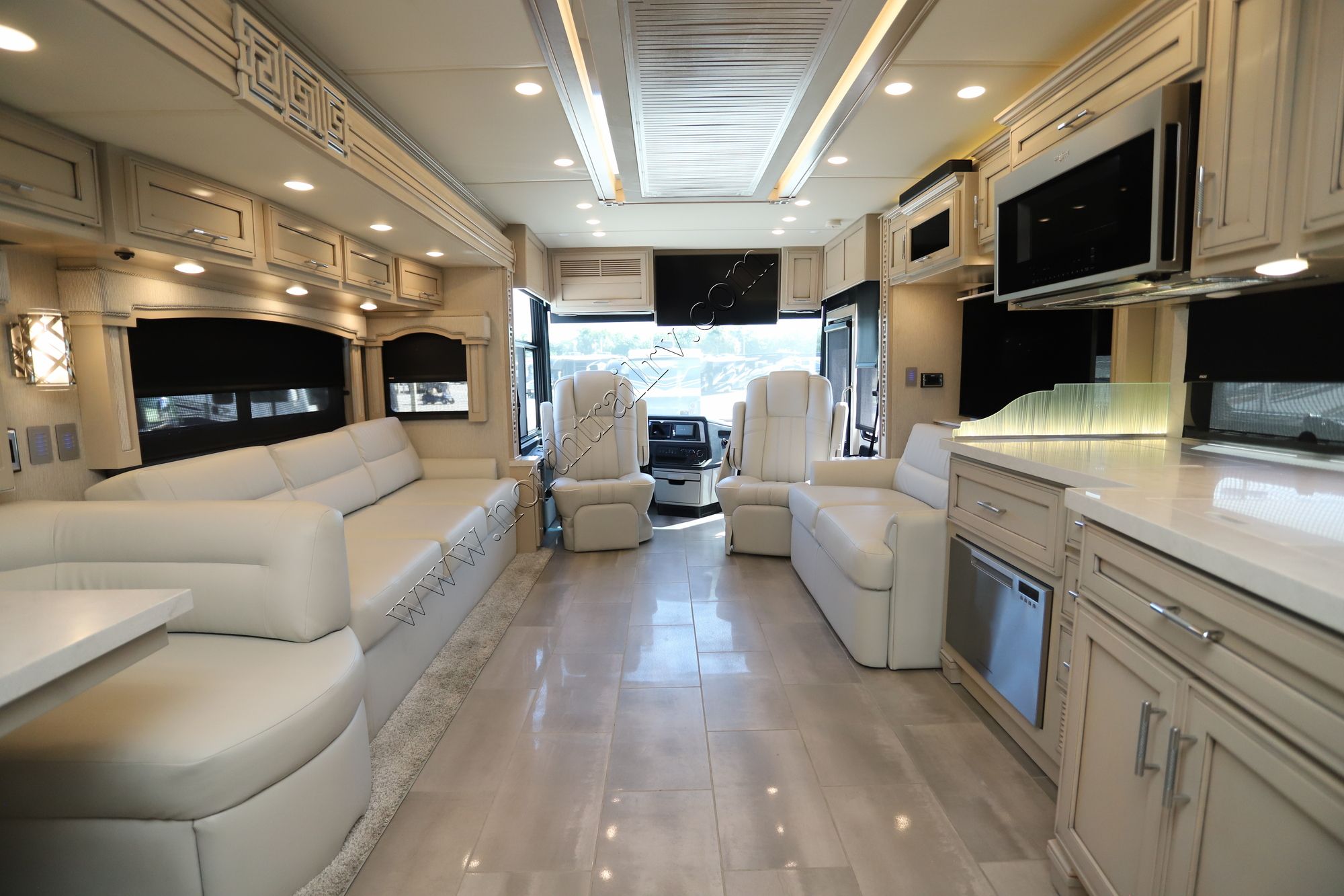 Used 2023 Newmar Ventana 4326 Class A  For Sale
