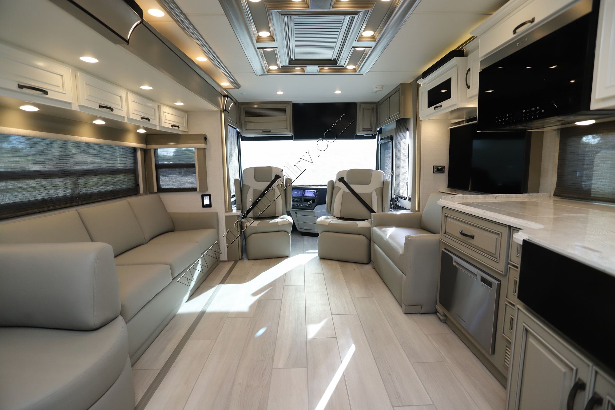 Used 2026 Newmar Dutch Star 4340 Class A  For Sale