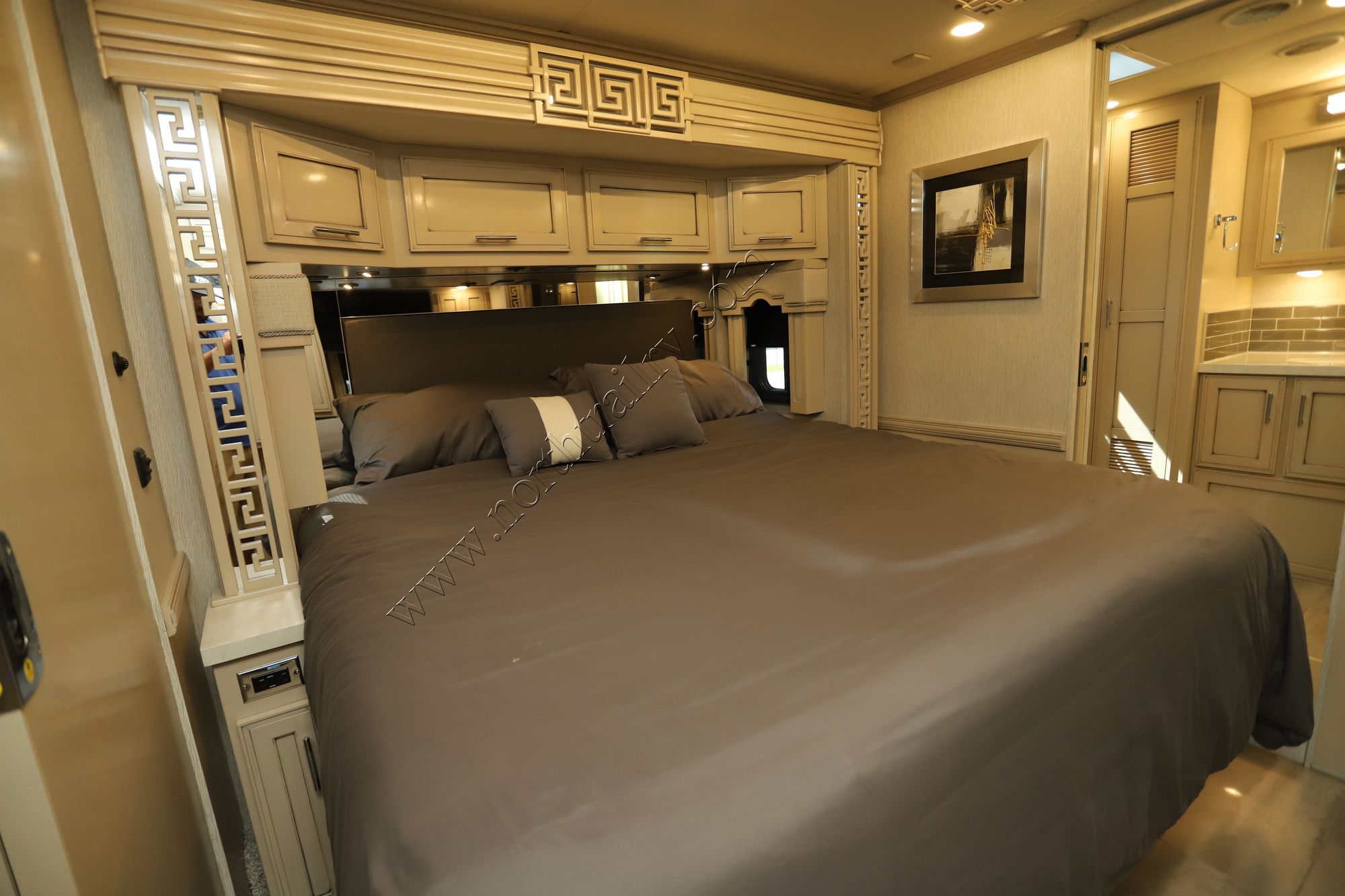 Used 2023 Newmar Ventana 4326 Class A  For Sale