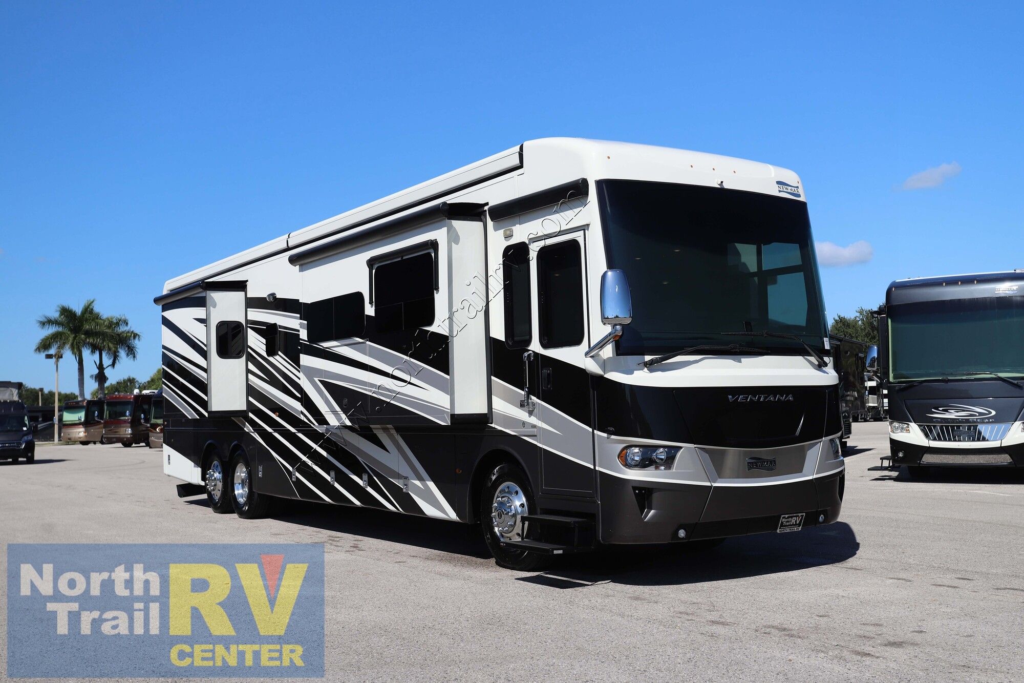 Used 2023 Newmar Ventana 4326 Class A  For Sale